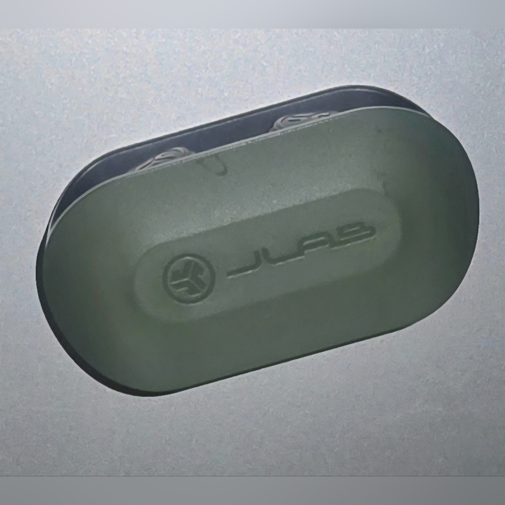 Go Air True Wireless Bluetooth Earbuds with Charging Case Green Dual Connect